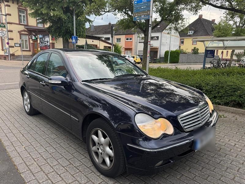 Gebraucht Mercedes C320 218 PS (160 kW) 2000 Blau Limousine