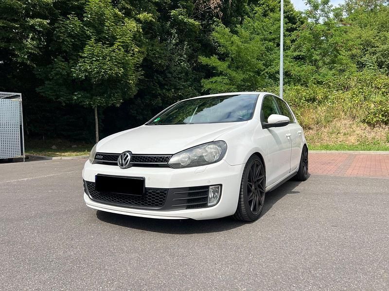 Weiß Gebraucht 2009 VW Golf GTD Limousine | 6.000 € (Fairer Preis) - Bild 1/4
