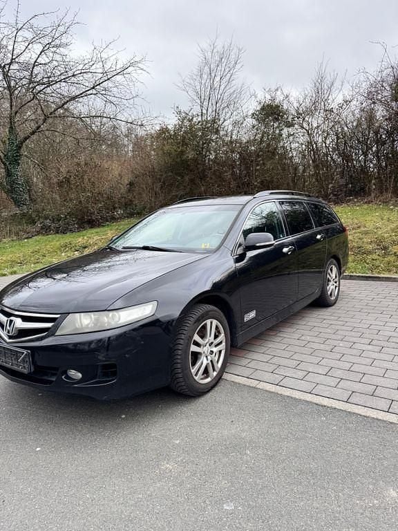 Gebraucht Honda Accord 140 PS (102 kW) 2008 Schwarz Kombi
