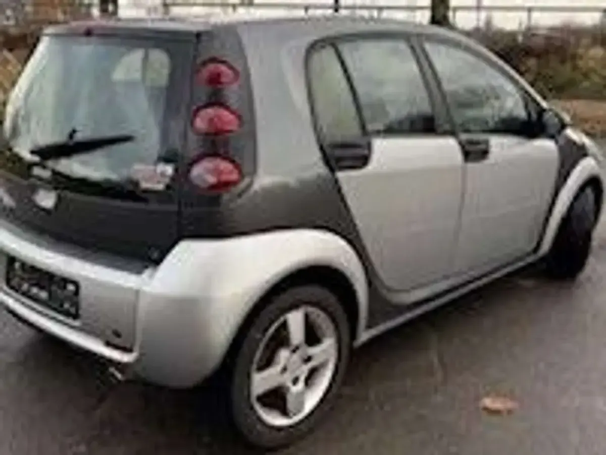 Gebraucht Smart ForFour Basis 75 PS (55 kW) 2004 Grau Kleinwagen