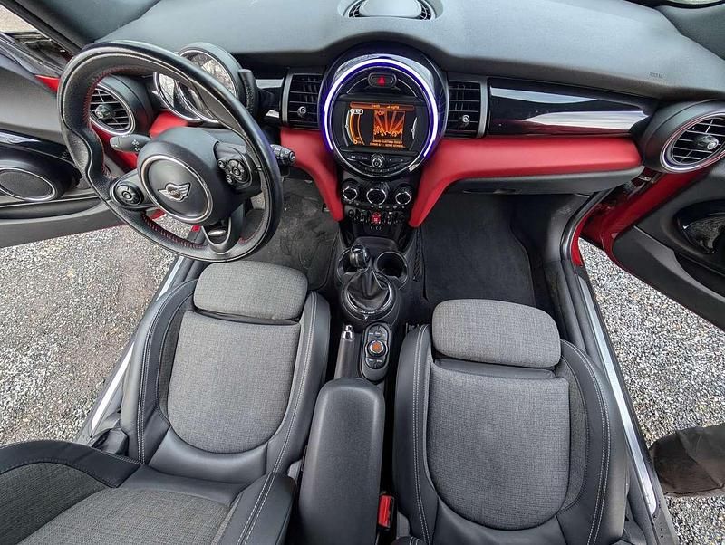 Gebraucht Mini Cooper Chili 136 PS (100 kW) 2014 Rot Kleinwagen