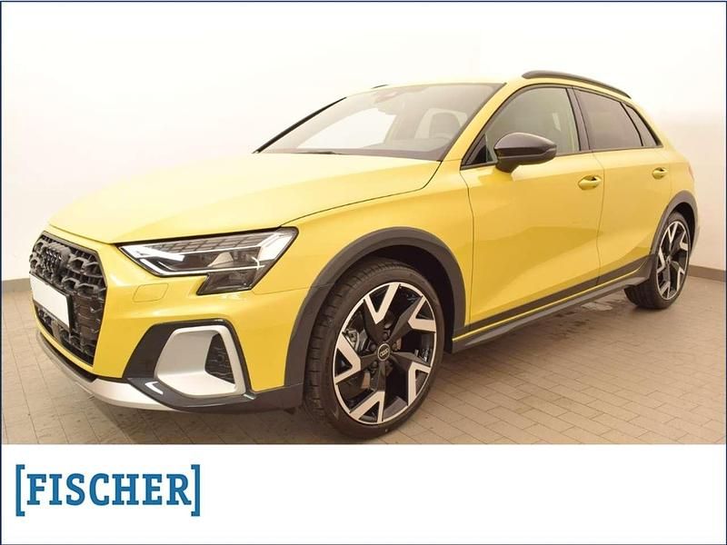 Gelb Gebraucht 2025 Audi A3 Comfort Limousine | 39.550 € - Bild 1/4