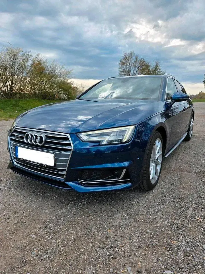 Gebraucht Audi A4 S-Line 190 PS (139 kW) 2017 Blau Kombi