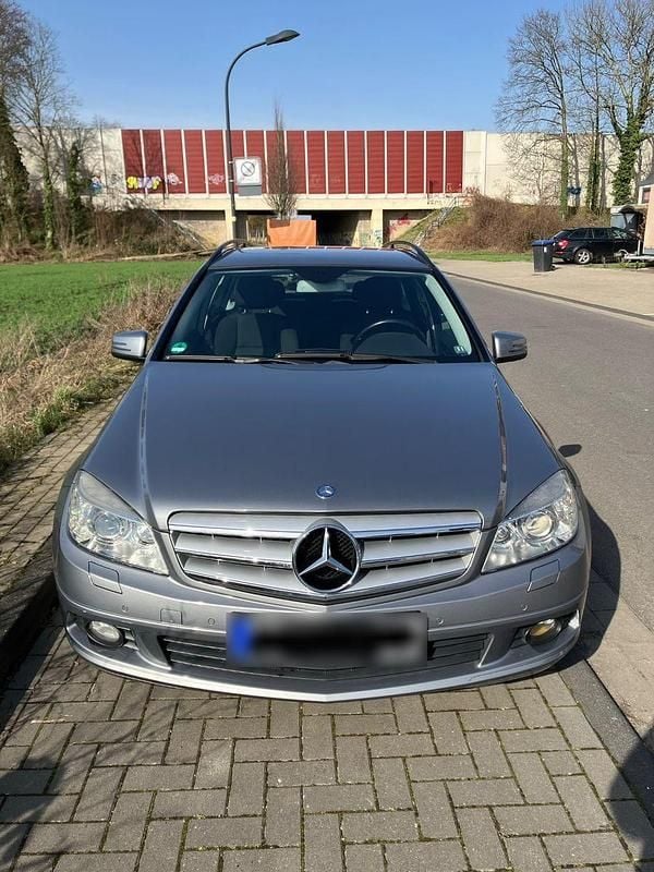 Gebraucht Mercedes C180 156 PS (114 kW) 2009 Silber Kombi