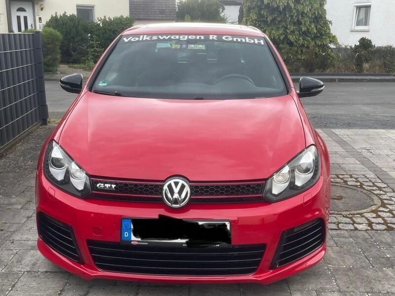 Rot Gebraucht 2012 VW Golf VI Edition Limousine | 17.500 € - Bild 1/4