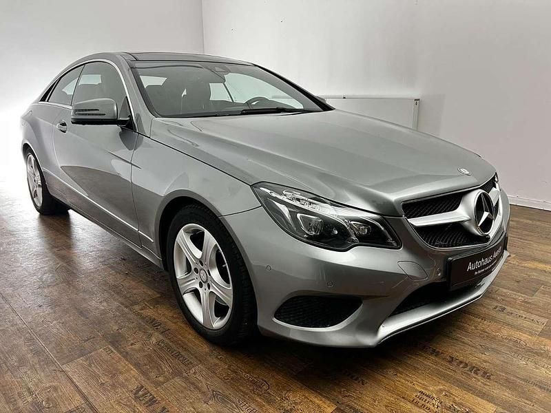 Gebraucht Mercedes E250 211 PS (155 kW) 2014 Silber Coupé