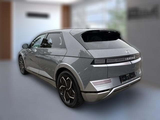 Metallic Gebraucht 2022 Hyundai Ioniq 6 Techniq Limousine | 29.310 € (Etwas zu teuer) - Bild 1/1