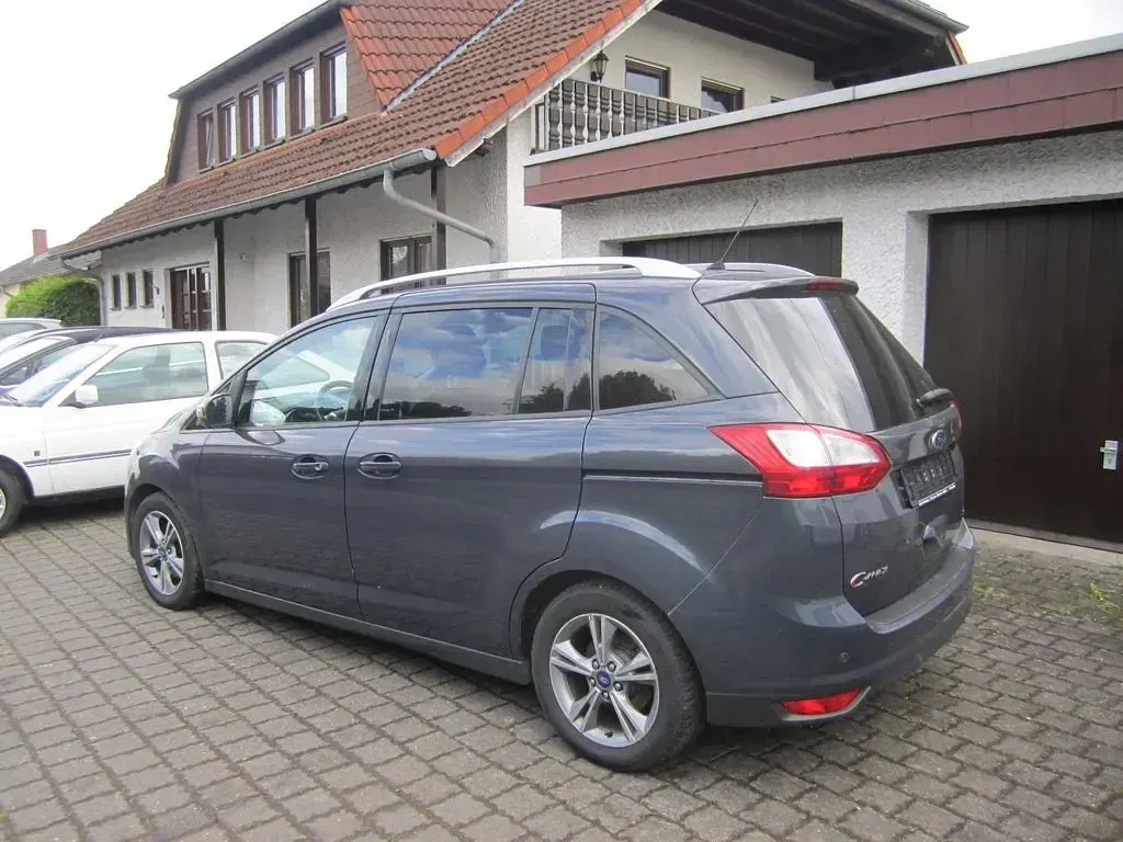 Gebraucht Ford Grand C-Max SYNC Edition 101 PS (74 kW) 2014 Grau Van / Kleinbus