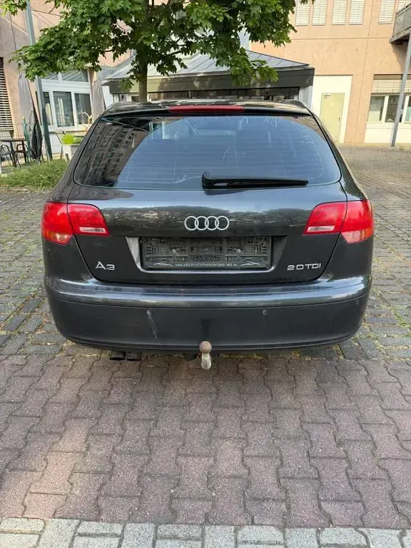 Używany Audi A3 Ambiente 140 KM (102 kW) 2004 Brązowy Hatchback