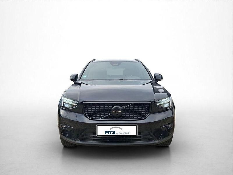 Gebraucht Volvo XC40 Plus 197 PS (144 kW) 2025 Schwarz SUV