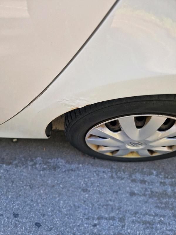 Gebraucht Renault Laguna III 140 PS (102 kW) 2008 Kombi