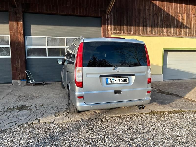 Gebraucht Mercedes Vito 150 PS (110 kW) 2007 Silber Van