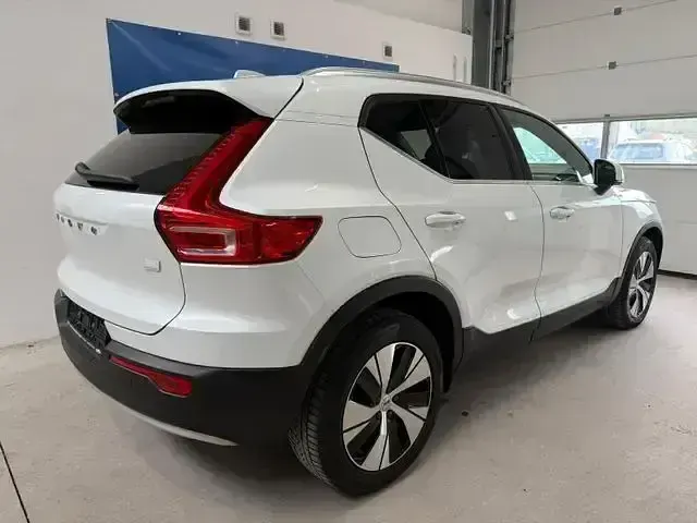 Gebraucht Volvo XC40 Inscription 261 PS (191 kW) 2020 Crystal white SUV