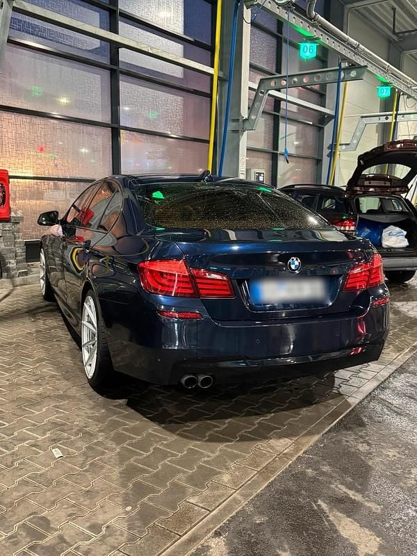 Gebraucht BMW 528 M Sport 258 PS (189 kW) 2010 Blau Limousine