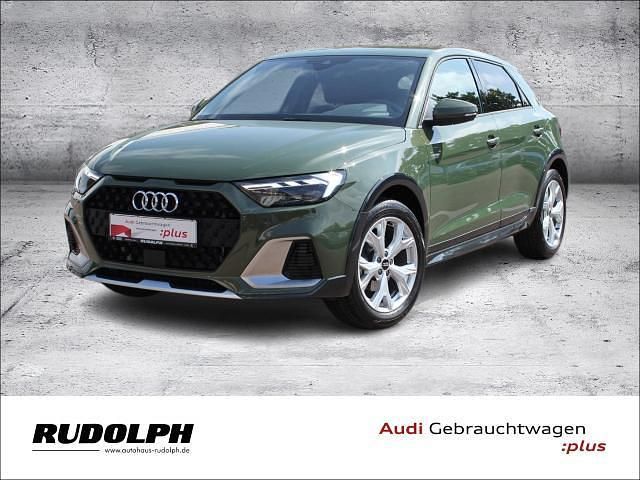 Gruen Gebraucht 2024 Audi A1 Advanced Kleinwagen | 27.930 € (Etwas zu teuer) - Bild 1/4