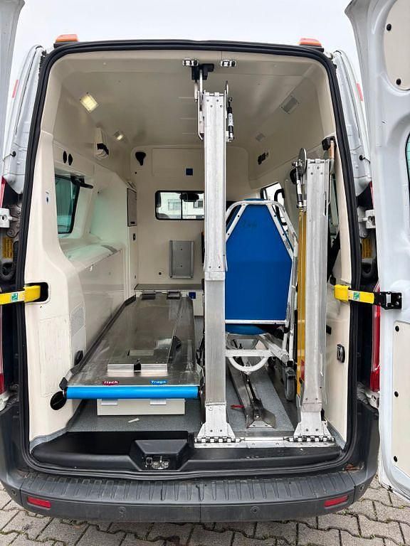 Gebraucht Ford Transit 129 PS (94 kW) 2015 Weiß Van / Kleinbus