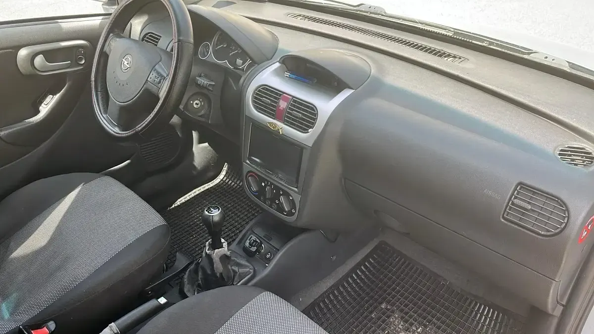Occasion Opel Combo 69 ch (50 kW) 2006 Bleue Monospace