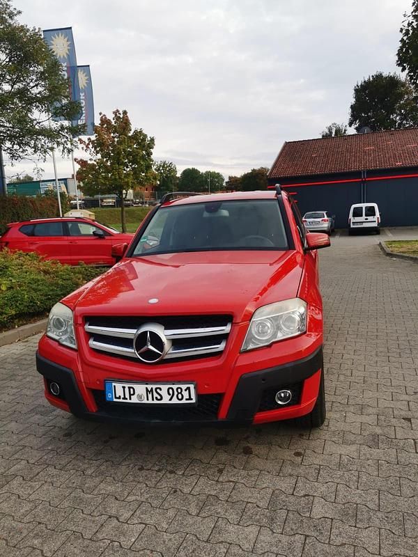 Rot Gebraucht 2008 Mercedes GLK320 SUV | 6.750 € (Superpreis) - Bild 1/4