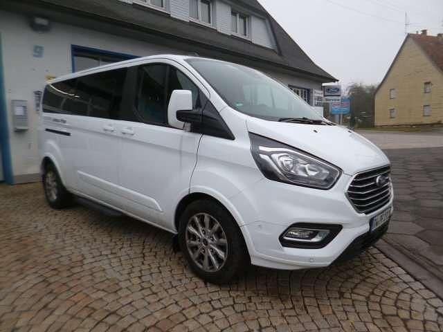 Gebraucht Ford Transit Custom Titanium 150 PS (110 kW) 2023 Frostweiß Van