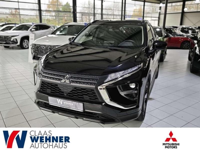 Pantherschwarz (p) Gebraucht 2022 Mitsubishi Eclipse Basis SUV | 19.900 € (Superpreis) - Bild 1/4