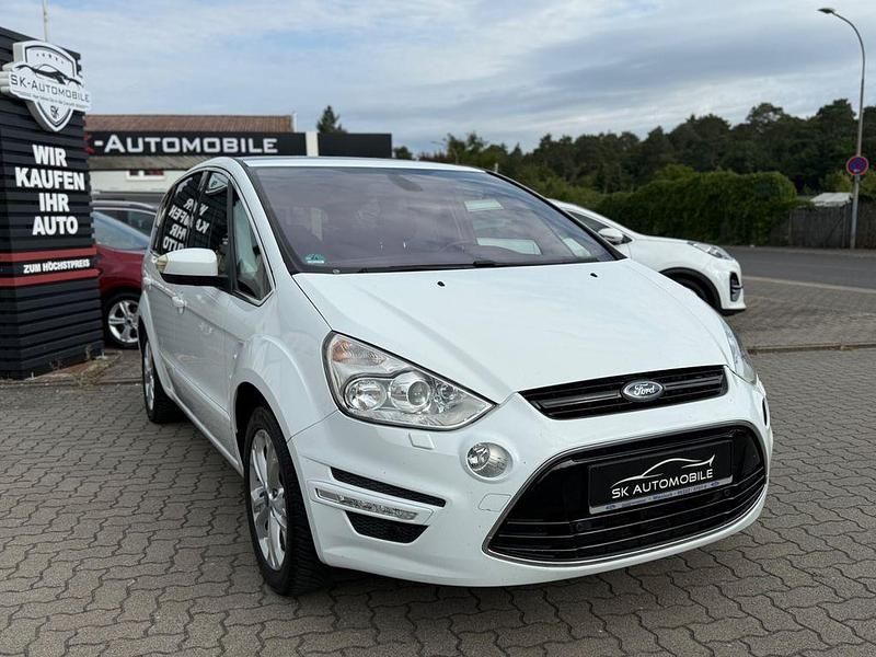 Weiß Gebraucht 2014 Ford S-MAX Titanium Van / Kleinbus | 8.990 € (Fairer Preis) - Bild 1/4