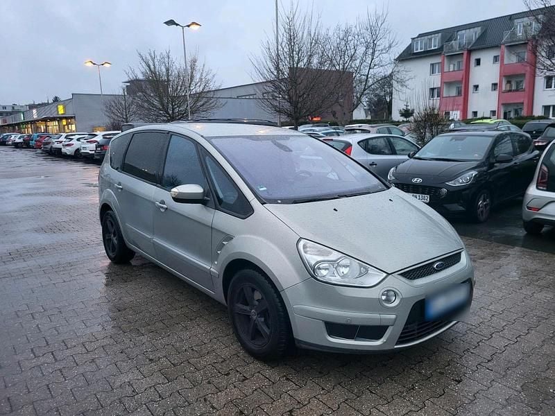 Gebraucht Ford S-MAX S 140 PS (102 kW) 2009 Grau Van / Kleinbus
