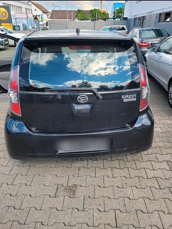 Gebraucht Daihatsu Sirion 103 PS (75 kW) 2007 Schwarz Kleinwagen