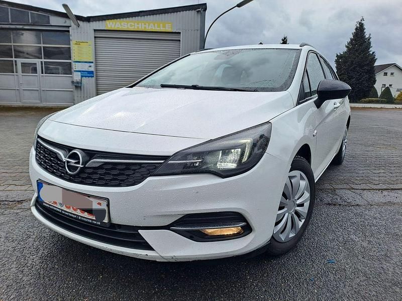 Gebraucht Opel Astra 105 PS (77 kW) 2021 Weiß Kombi