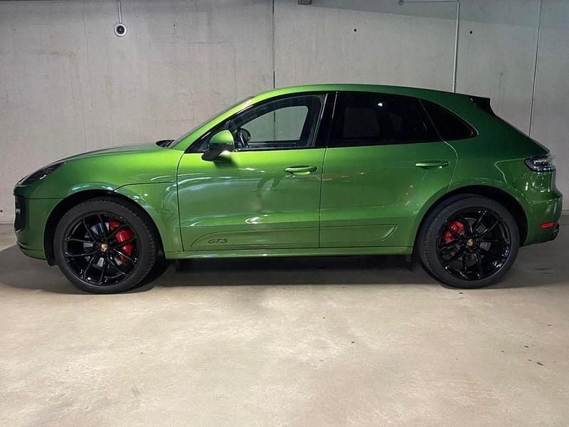 Grün Gebraucht 2021 Porsche Macan GTS SUV | 61.500 € (Fairer Preis) - Bild 1/4