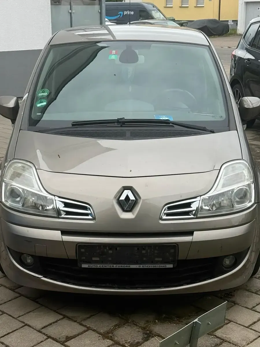 Gebraucht Renault Modus 103 PS (75 kW) 2008 Braun Van / Kleinbus