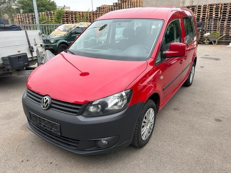 Rot Gebraucht 2014 VW Caddy Van / Kleinbus | 5.299 € (Guter Preis) - Bild 1/4