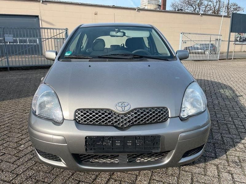 Gebraucht Toyota Yaris Sol 87 PS (63 kW) 2005 Grau Kleinwagen