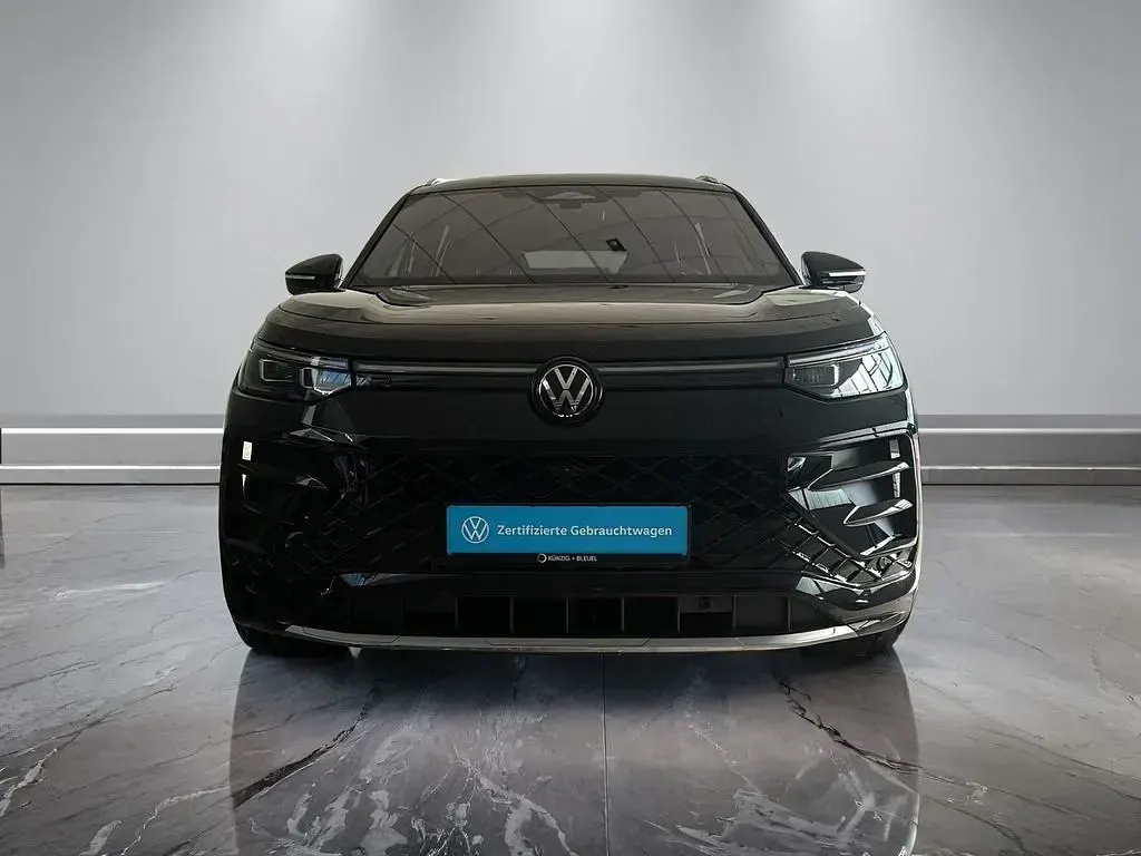 Gebraucht VW Tayron R-line 272 PS (200 kW) 2025 Grenadillschwarz metallic SUV