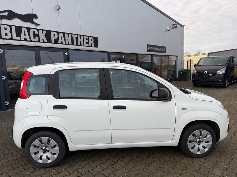 Gebraucht Fiat Panda Easy 69 PS (50 kW) 2018 Weiß Kleinwagen