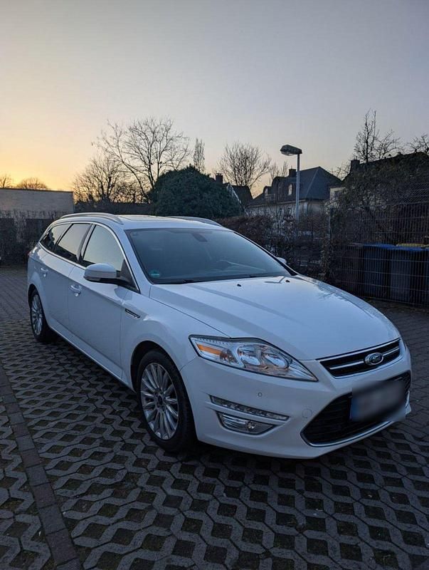 Gebraucht Ford Mondeo 115 PS (84 kW) 2013 Weiß Kombi