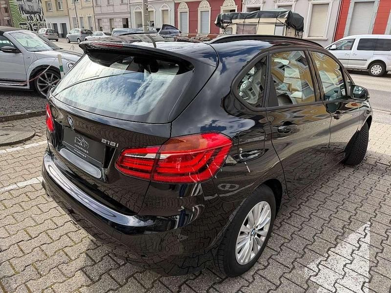 Gebraucht BMW 218 136 PS (100 kW) 2021 Schwarz Van / Kleinbus