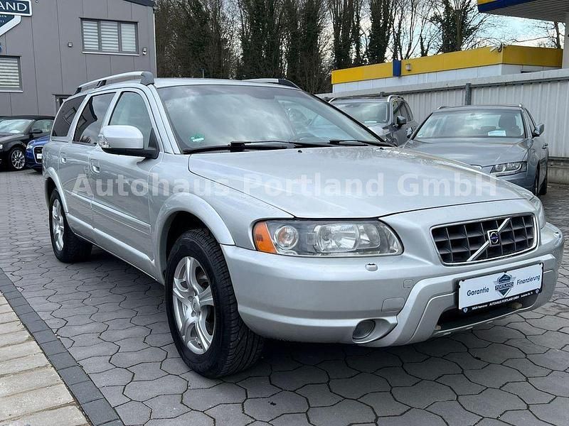 Gebraucht Volvo XC70 185 PS (136 kW) 2007 Silber SUV