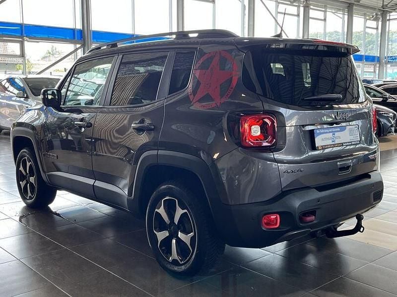 Gebraucht Jeep Renegade Trailhawk 170 PS (125 kW) 2019 Grau SUV