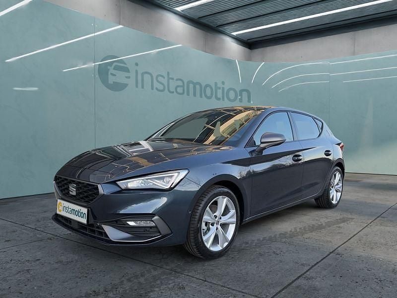 Grau Gebraucht 2024 Seat Leon FR Kleinwagen | 29.699 € (Fairer Preis) - Bild 1/4