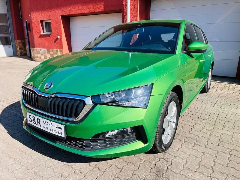 Gebraucht Skoda Scala Ambition 116 PS (85 kW) 2019 Grün Kleinwagen