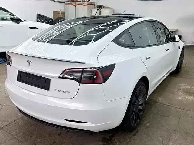 Usata Tesla Model 3 Performance 392 kW (534 CV) 2022 Blu Berlina
