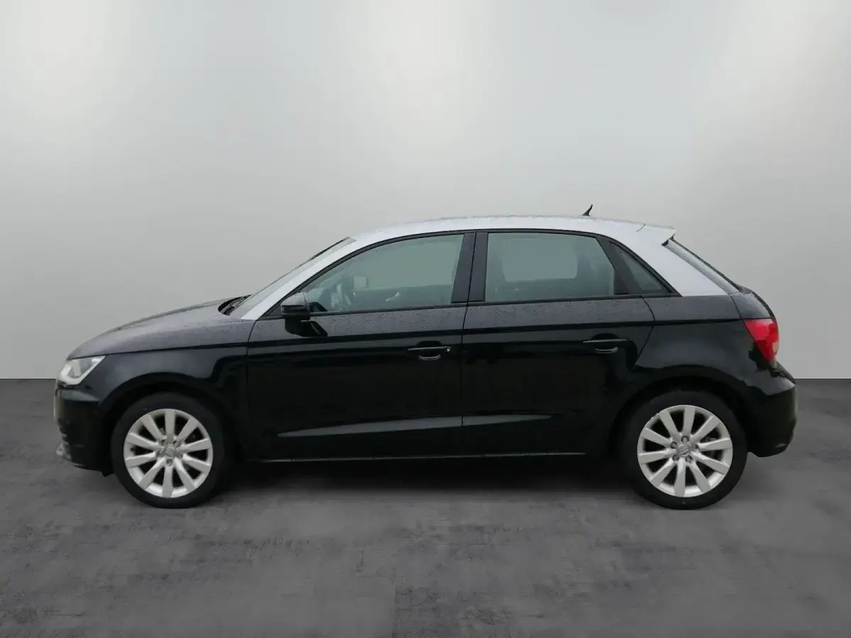 Gebraucht Audi A1 Sportback Design 95 PS (69 kW) 2017 Schwarz Kleinwagen