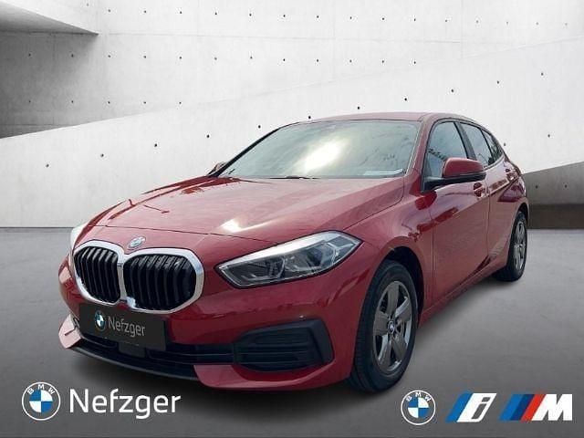 Rot Gebraucht 2022 BMW 118 Advantage Kleinwagen | 21.400 € (Guter Preis) - Bild 1/4