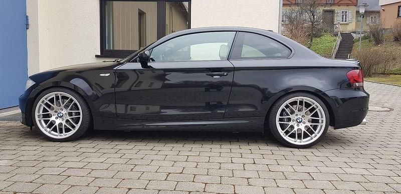 Gebraucht BMW 135 Performance 545 PS (400 kW) 2007 Schwarz Kleinwagen