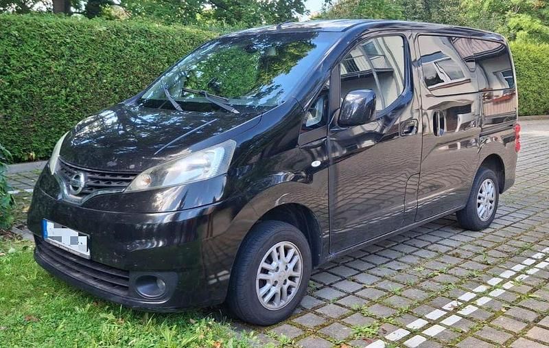 Schwarz Gebraucht 2012 Nissan Evalia Van / Kleinbus | 5.350 € (Fairer Preis) - Bild 1/4