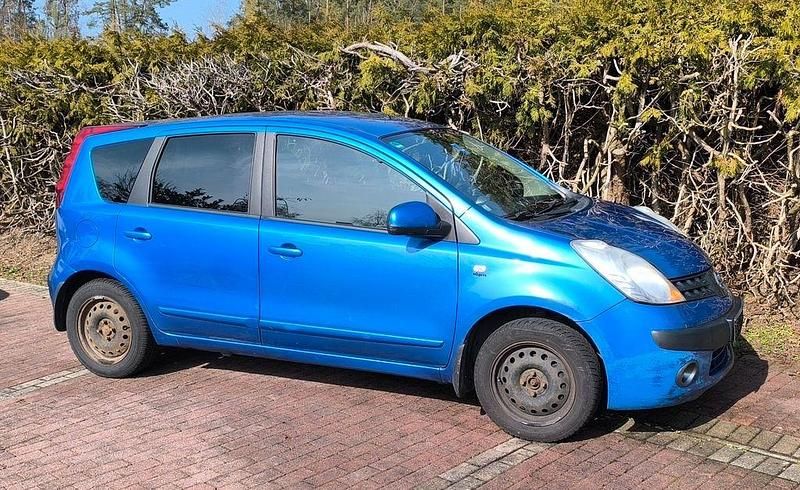 Gebraucht Nissan Note Acenta 110 PS (80 kW) 2006 Blau Kleinwagen