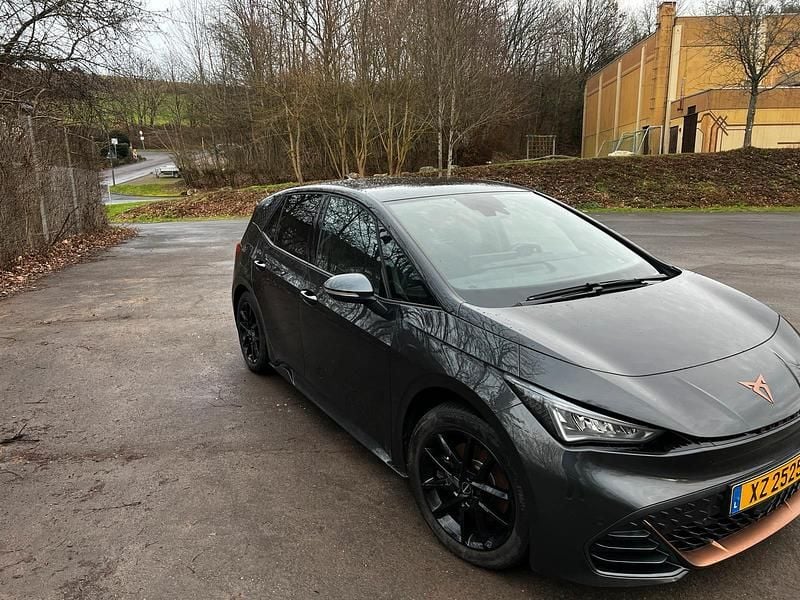 Gebraucht Cupra Born 110 kW (150 PS) 2022 Schwarz Kleinwagen