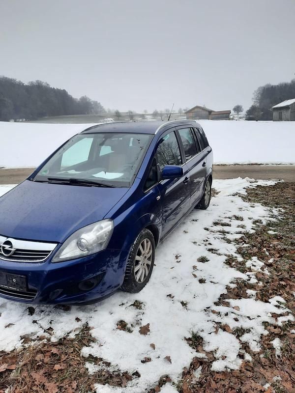 Blau Gebraucht 2010 Opel Zafira Van / Kleinbus | 2.750 € (Fairer Preis) - Bild 1/4