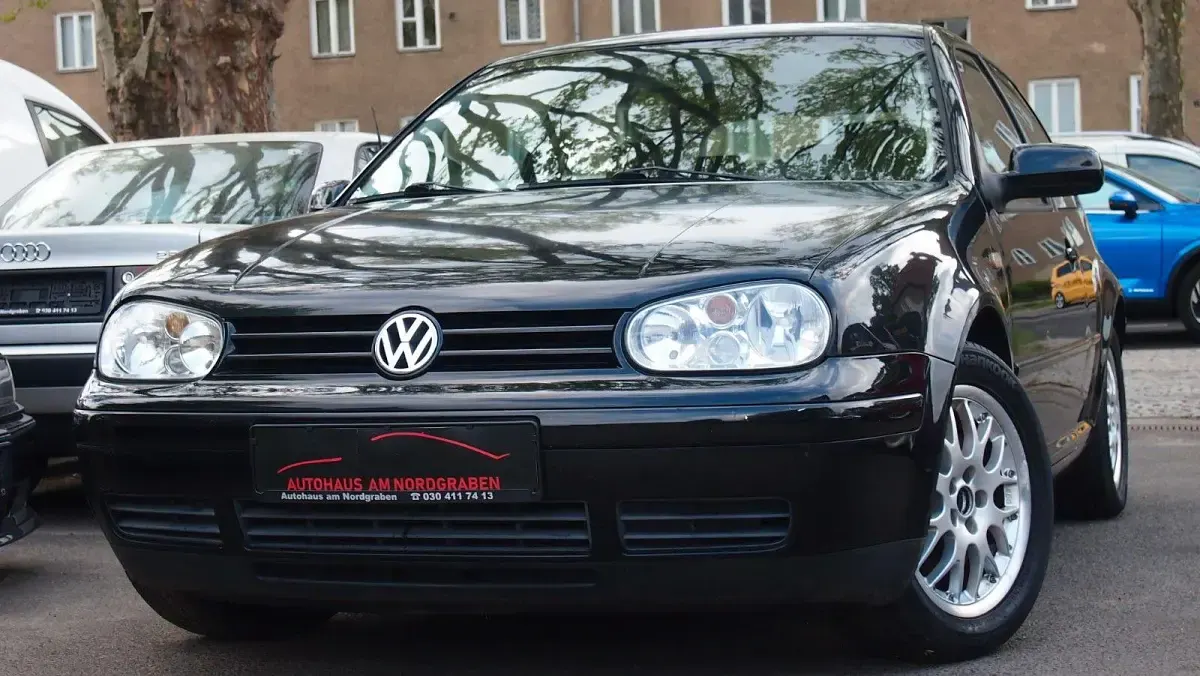 Używany VW Golf GTI 150 KM (110 kW) 2000 Czarny Coupe