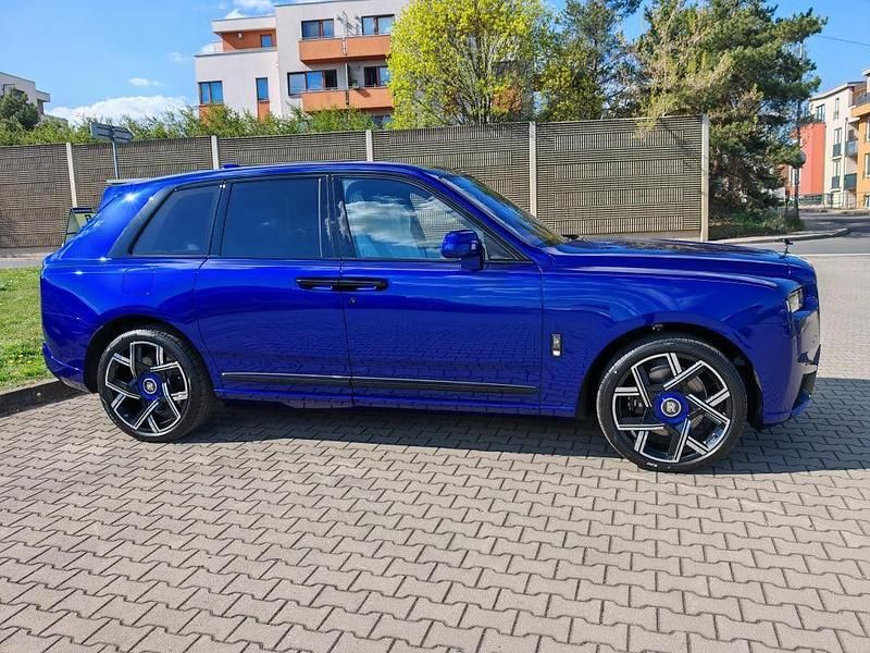 Neu Rolls Royce Cullinan 544 PS (400 kW) 2026 Blau SUV